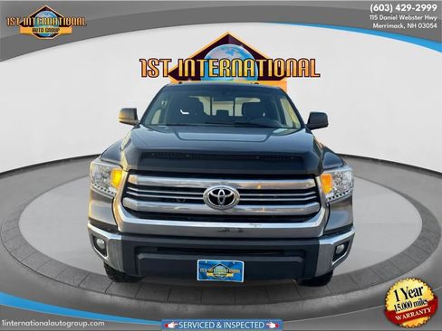 Used 2017 Toyota Tundra SR5 image 3