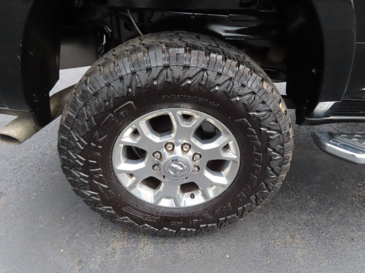 Used 2021 RAM 2500 Laramie AWD/4WD image 23