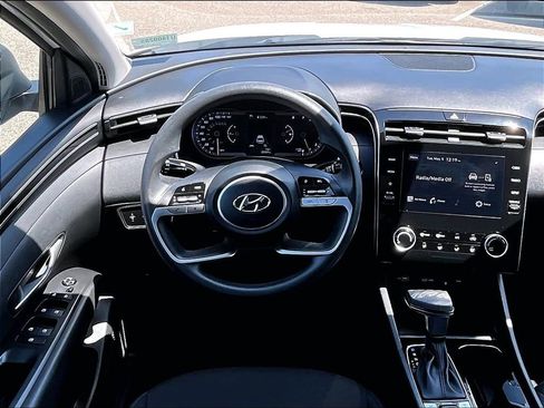 Used 2023 Hyundai Tucson SEL AWD/4WD image 17