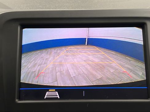 Used 2020 Chevrolet Equinox LT AWD/4WD image 14
