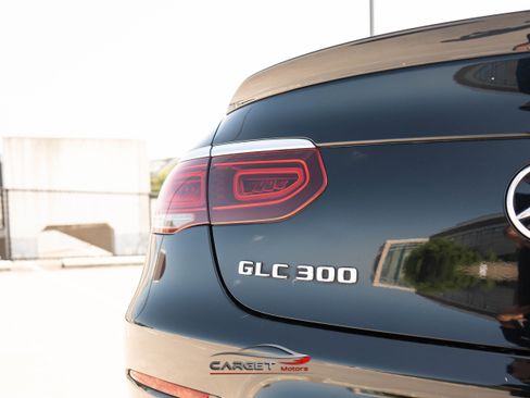 Used 2020 Mercedes-Benz GLC 300 4MATIC Coupe image 44