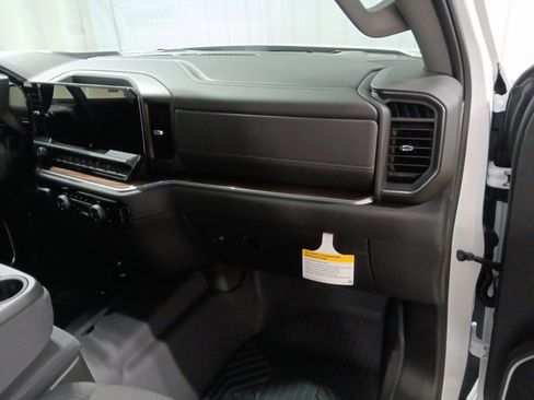 New 2026 Chevrolet Silverado 1500 LT w/ Z71 Off-Road Package image 22