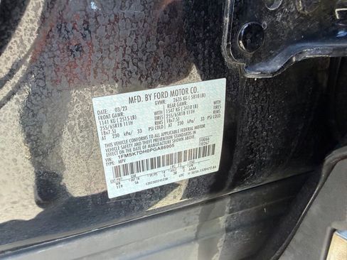 Used 2023 Ford Explorer XLT w/ Equipment Group 202A RWD image 31