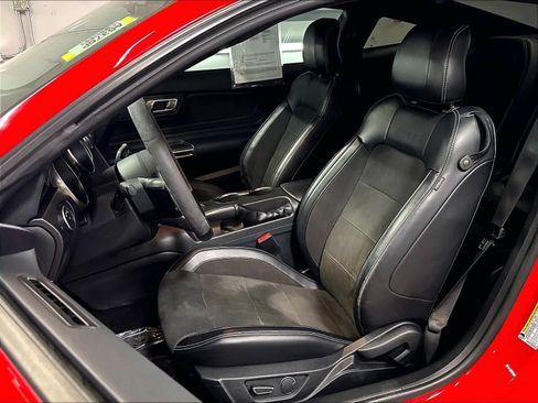 Used 2017 Ford Mustang Shelby GT350 RWD image 26