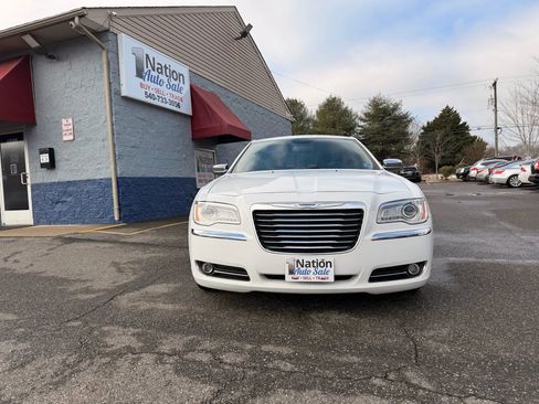 Used 2012 Chrysler 300 Limited image 2