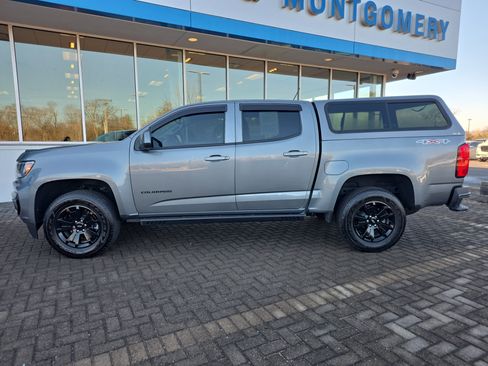 Used 2022 Chevrolet Colorado LT w/ LT Convenience Package image 2