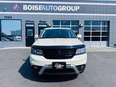 Used 2017 Dodge Journey Crossroad AWD/4WD image 2