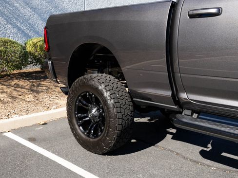 Used 2024 RAM 2500 Laramie w/ Night Edition image 61