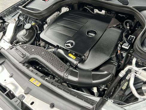 Certified 2021 Mercedes-Benz GLC 300 4MATIC image 27
