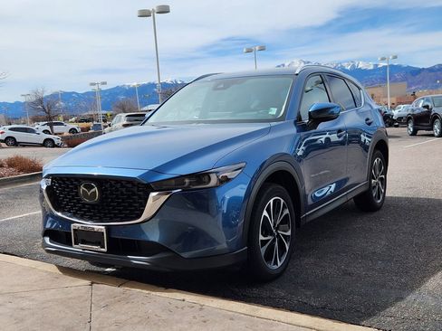 Used 2023 MAZDA CX-5 AWD 2.5 S w/ Premium Plus Pkg image 3