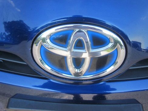 Used 2010 Toyota Prius Three FWD image 29