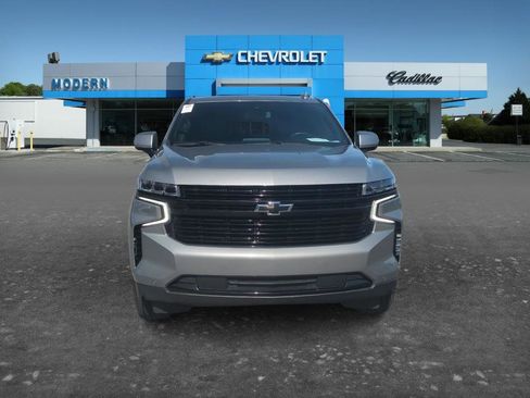Used 2024 Chevrolet Suburban RST image 8