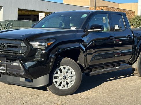 New 2025 Toyota Tacoma SR5 image 34
