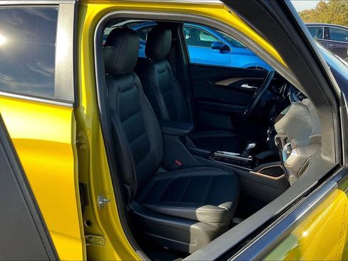 Used 2023 Chevrolet TrailBlazer ACTIV w/ Sun and Liftgate Package FWD image 29