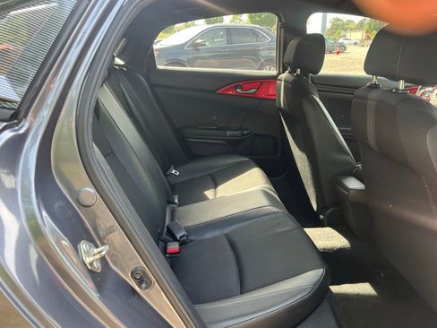 Used 2019 Honda Civic Sport image 17