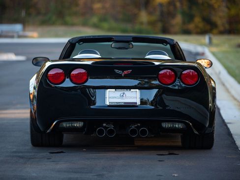 Used 2011 Chevrolet Corvette Grand Sport w/ Preferred Equipment Group image 10