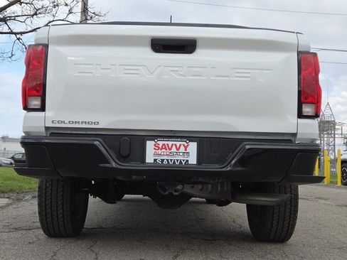 Used 2023 Chevrolet Colorado W/T image 12