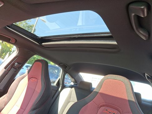 Certified 2022 Honda Civic Si image 12