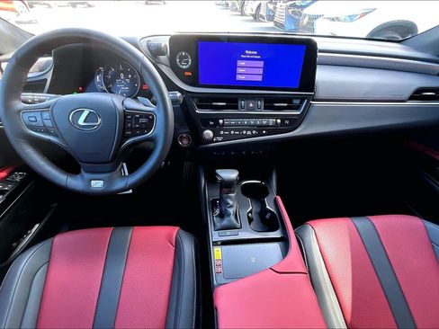 Used 2024 Lexus ES 350 F Sport w/ Accessory Package (Z1) image 15