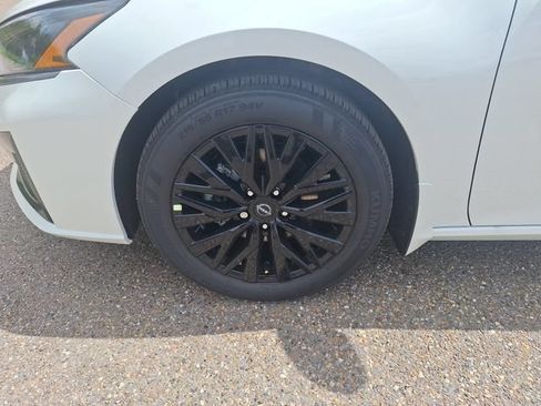 New 2026 Nissan Altima 2.5 SV w/ SV Special Edition Package FWD image 27