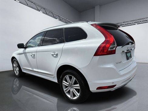 Used 2017 Volvo XC60 T5 Inscription w/ Preferred Option Package AWD/4WD image 5