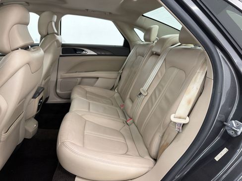 Used 2017 Lincoln MKZ Select w/ Technology Package FWD image 21
