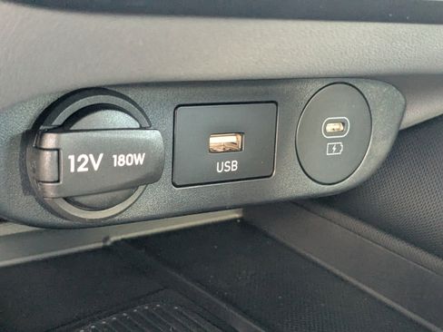 New 2025 Hyundai Elantra Sport image 28