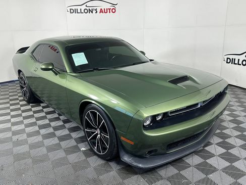 Used 2021 Dodge Challenger GT RWD image 9