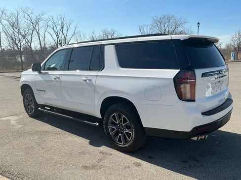 Used 2024 Chevrolet Suburban Z71 w/ Off-Road Capability Package image 4