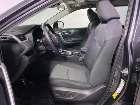 Used 2023 Toyota RAV4 XLE w/ Convenience Package AWD/4WD image 10