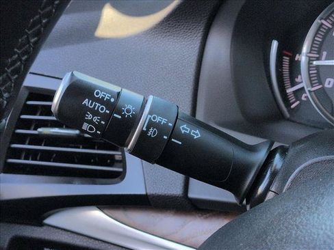 Used 2020 Acura MDX FWD w/ Advance Package image 17