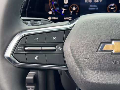 New 2026 Chevrolet Suburban Premier w/ Sun And Tow Package image 27