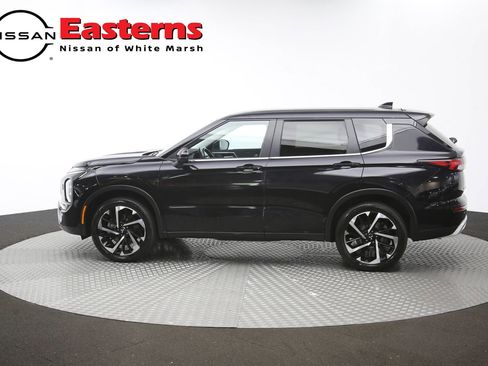 Used 2024 Mitsubishi Outlander AWD image 60