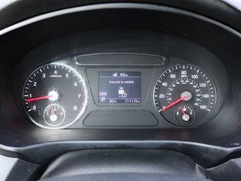 Used 2020 Kia Sorento S FWD image 28