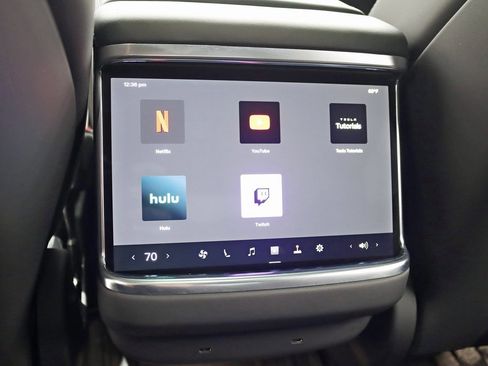 Used 2023 Tesla Model S Standard Range image 28