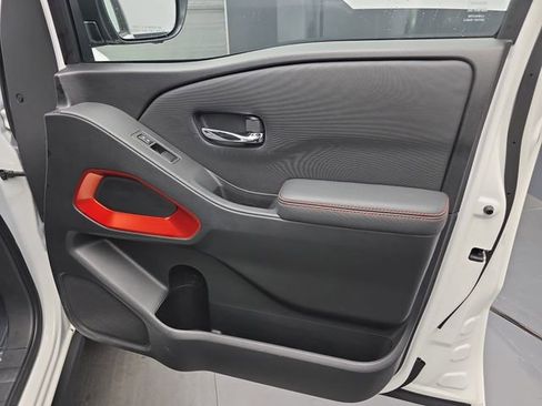 Used 2023 Nissan Frontier Pro-X w/ Pro Convenience Package image 50