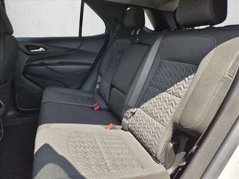 Used 2024 Chevrolet Equinox LT AWD/4WD image 17