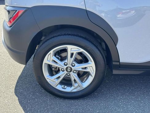 Used 2023 Hyundai Kona SEL AWD/4WD image 10
