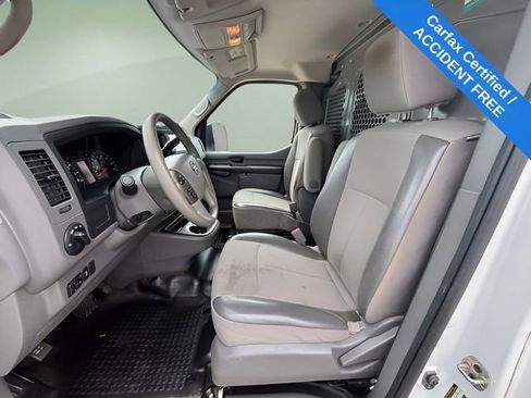 Used 2020 Nissan NV 1500 SV image 12