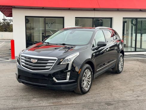 Used 2018 Cadillac XT5 Luxury w/ Driver Awareness Package image 10