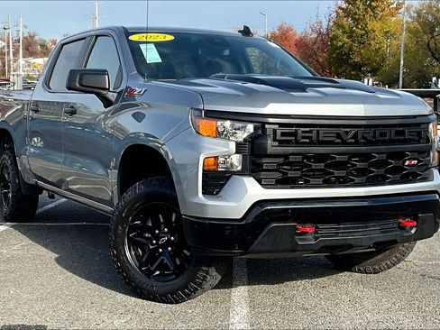 Used 2023 Chevrolet Silverado 1500 Custom Trail Boss image 2