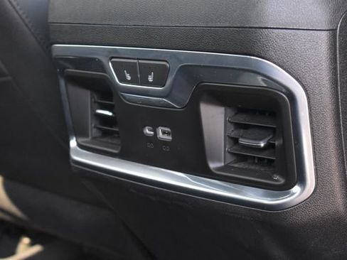 Certified 2023 Chevrolet Silverado 1500 High Country AWD/4WD image 19