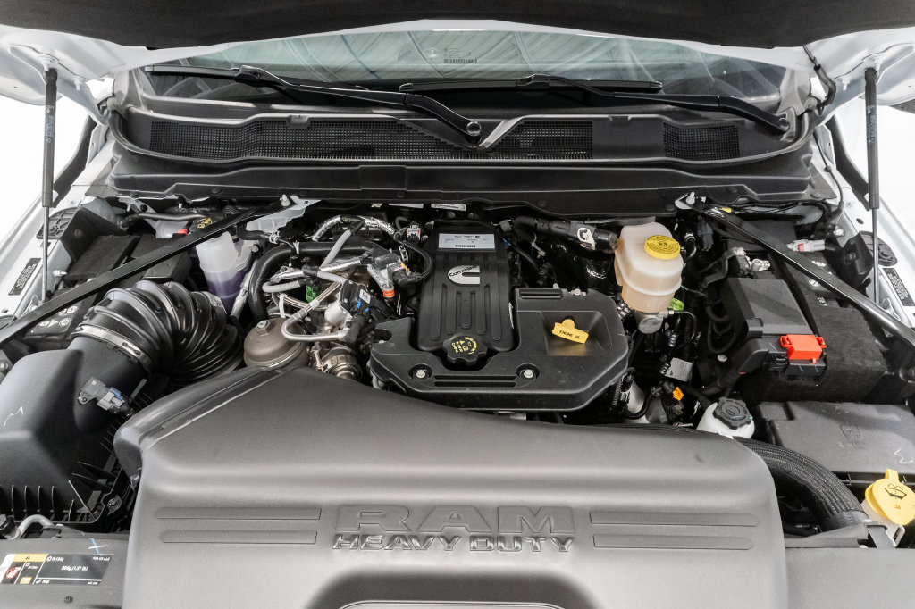 New 2027 RAM 3500 Tradesman AWD/4WD image 3