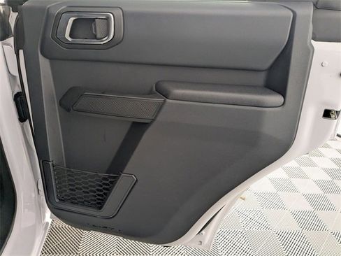 Used 2025 Ford Bronco Big Bend image 30