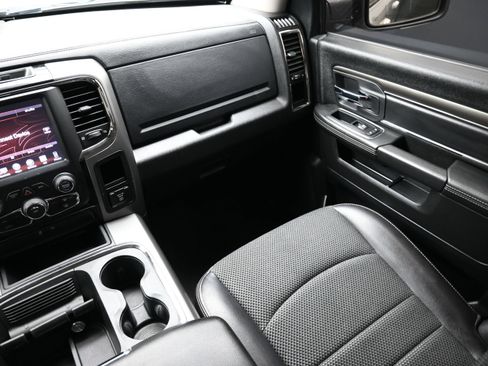 Used 2016 RAM 1500 Sport AWD/4WD image 28