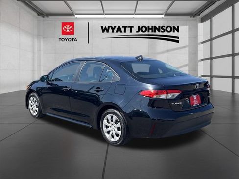Used 2024 Toyota Corolla LE FWD image 3