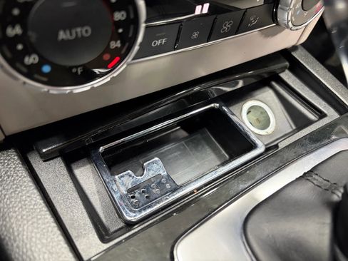 Used 2013 Mercedes-Benz C 300 4MATIC Sedan image 41