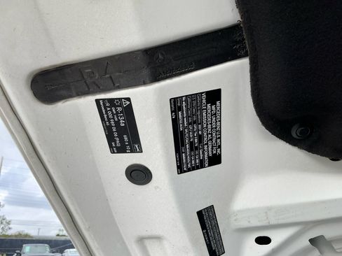 Used 2021 Mercedes-Benz GLE 350 4MATIC image 24