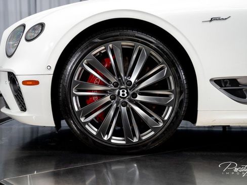 Used 2024 Bentley Continental GT Speed image 7