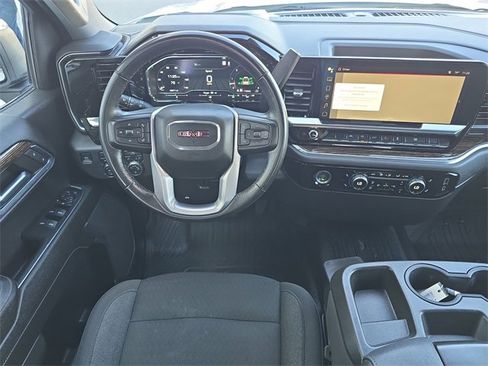 Certified 2023 GMC Sierra 1500 SLE image 13